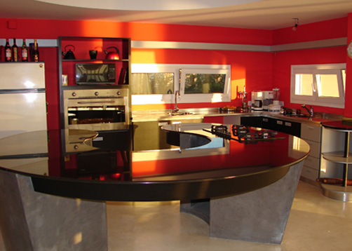 Arquinova Casas y Estudio Tomás y Fredi Llosa