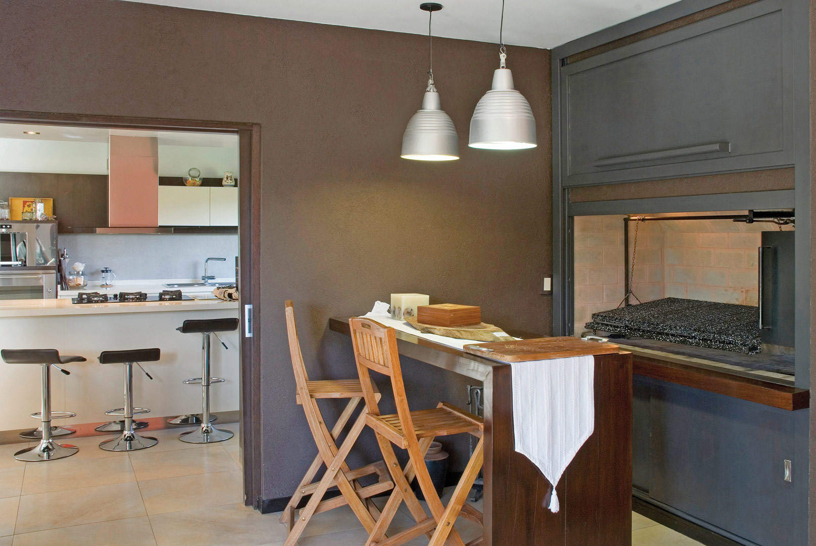 Arquinova Casas y Estudio Tomás y Fredi Llosa