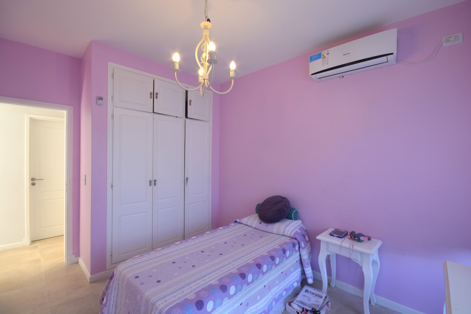 Arquinova Casas y Estudio Tomás y Fredi Llosa