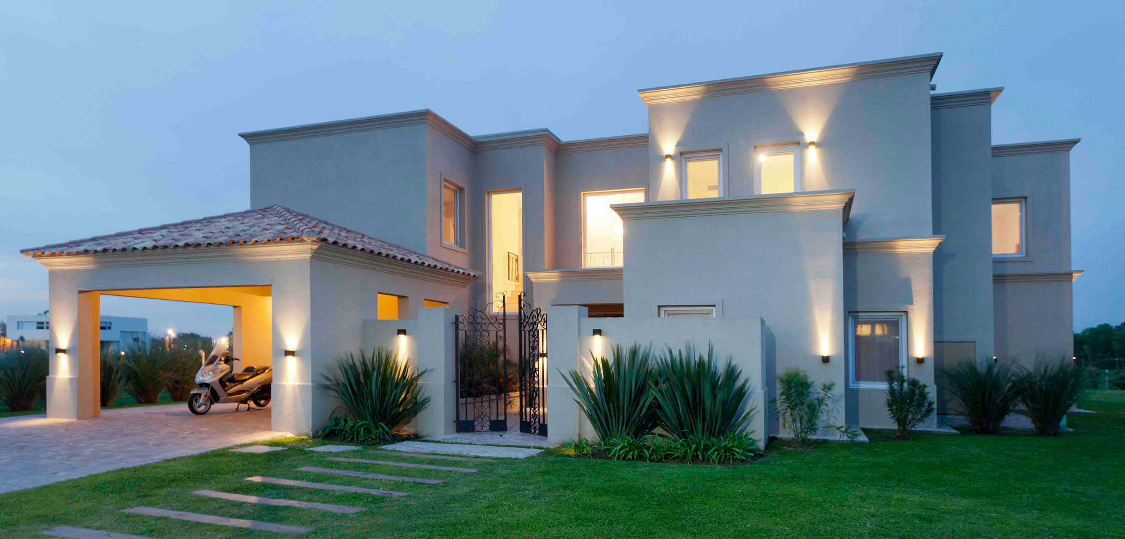 Arquitecto Daniel Tarrio y Asociados