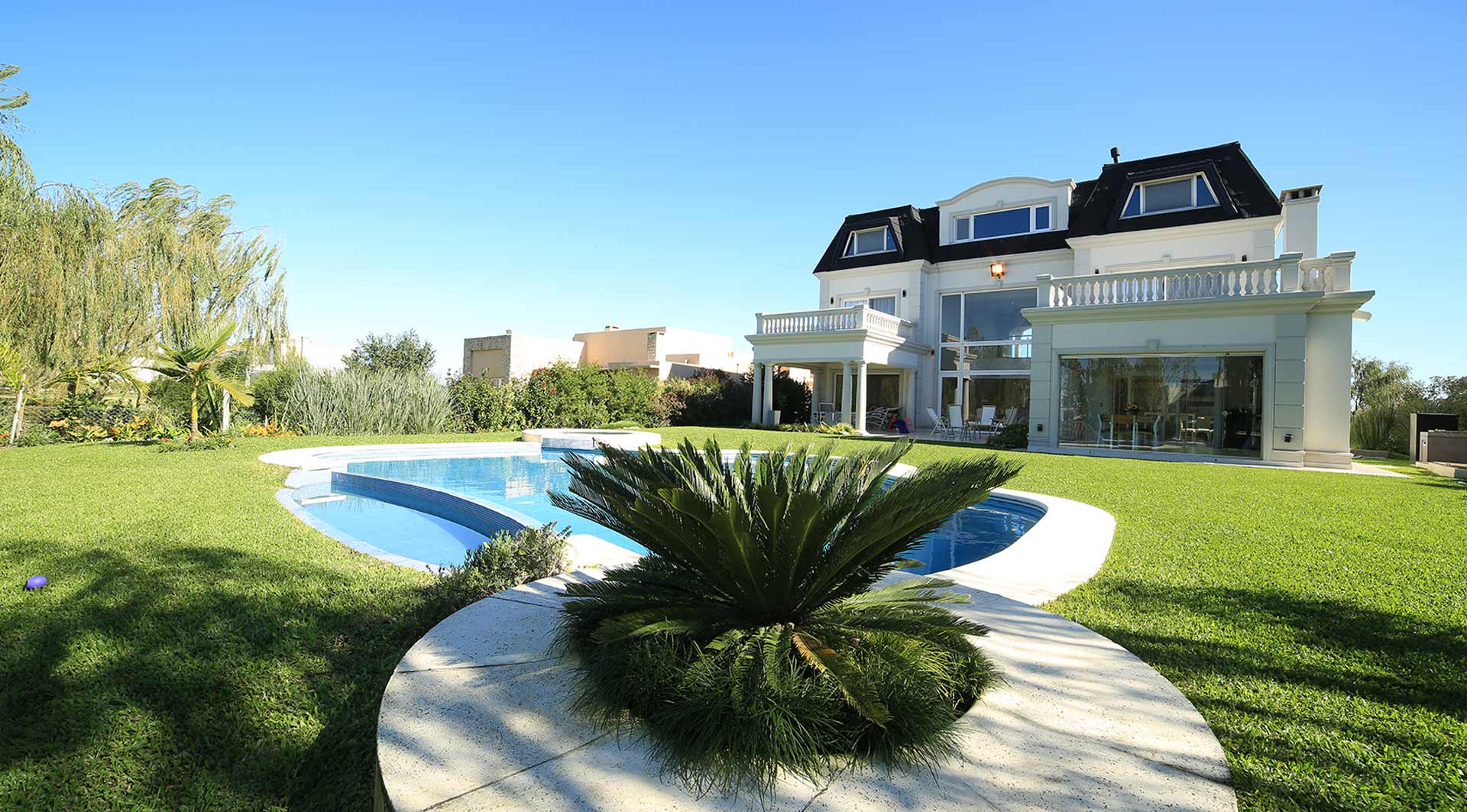 Arqcons - Arquitectura & Construcción