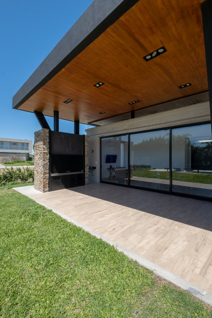 DS Arquitectos Dahab Schestatzky