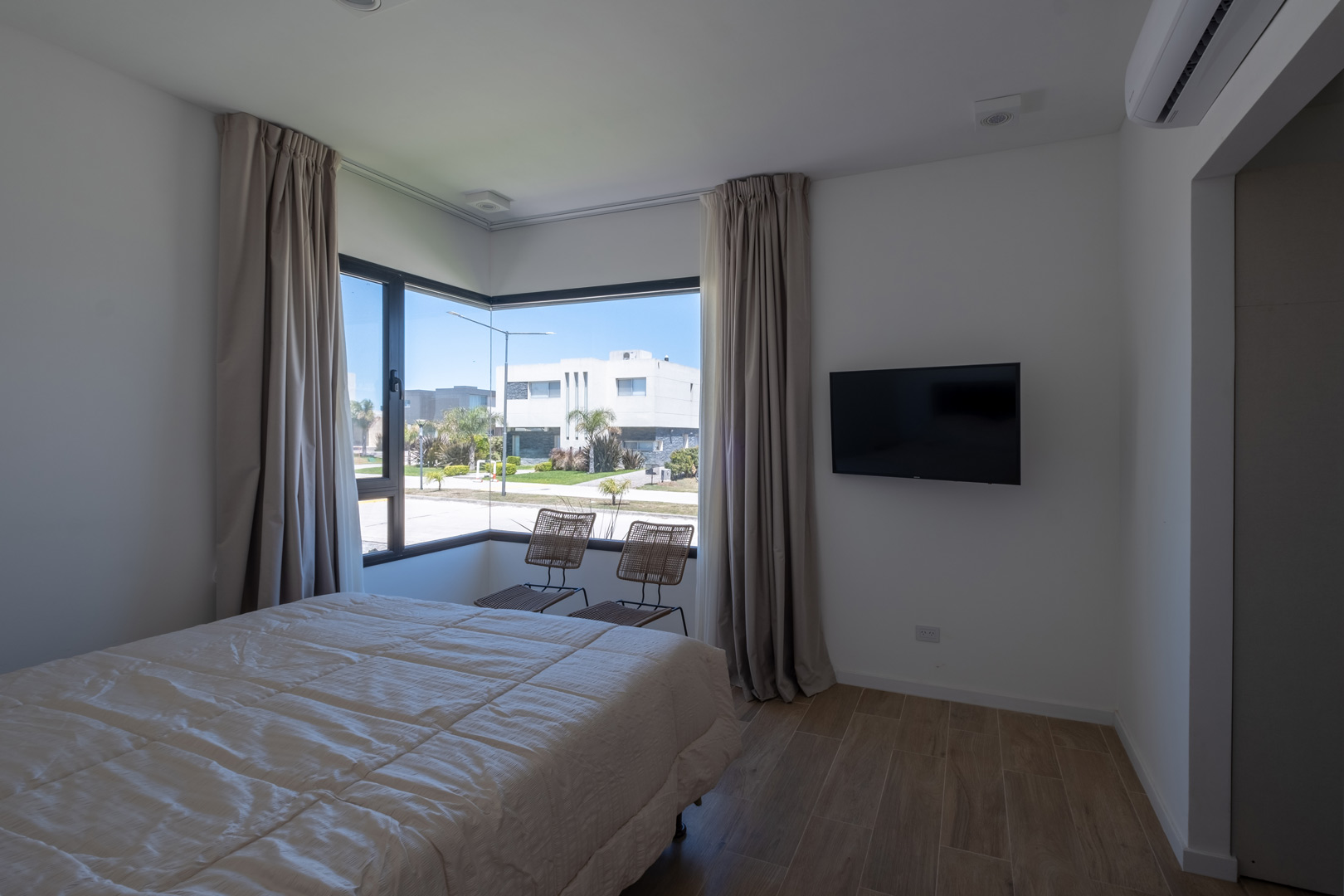 DS Arquitectos Dahab Schestatzky