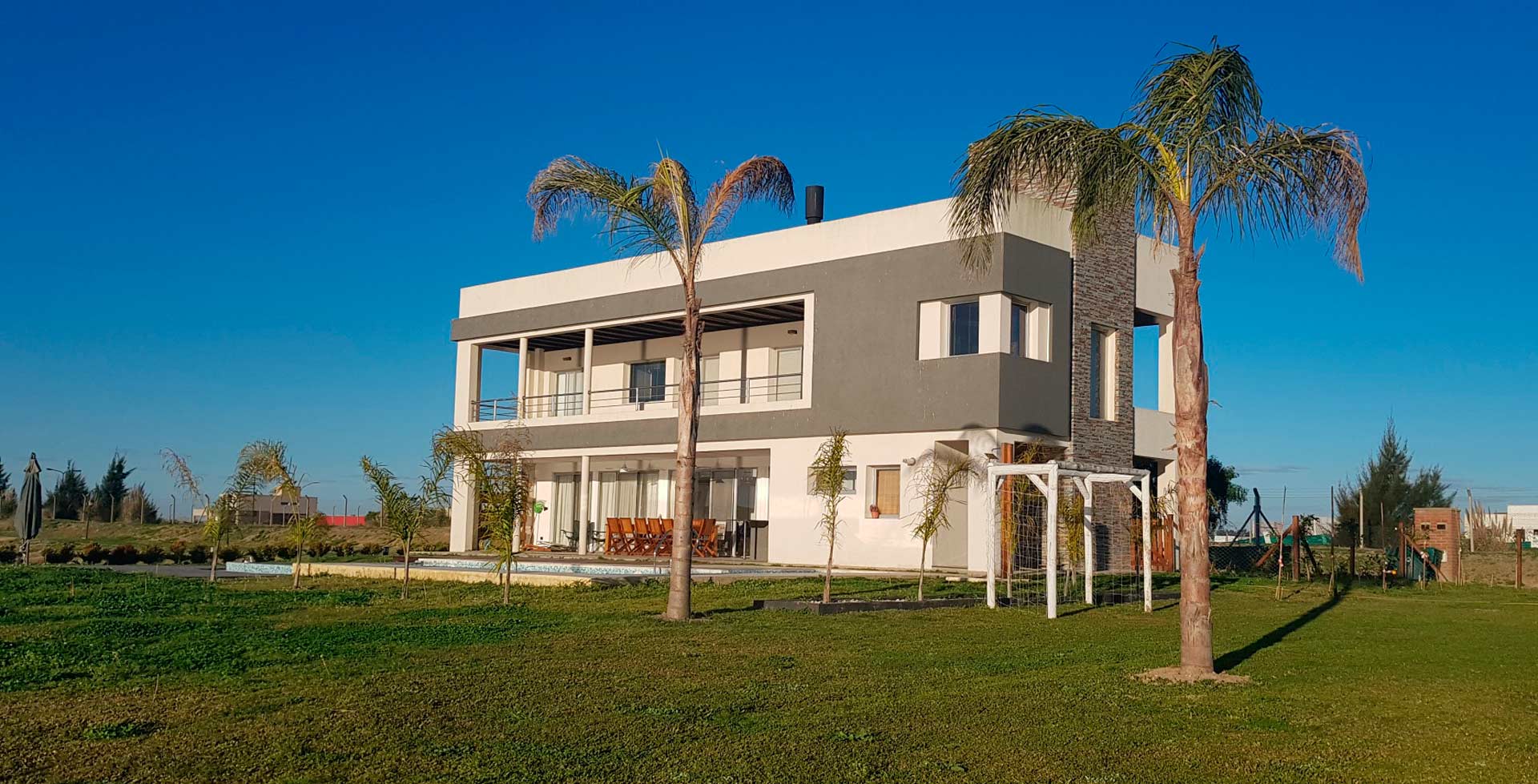 Díaz-Yourdi Arquitectos