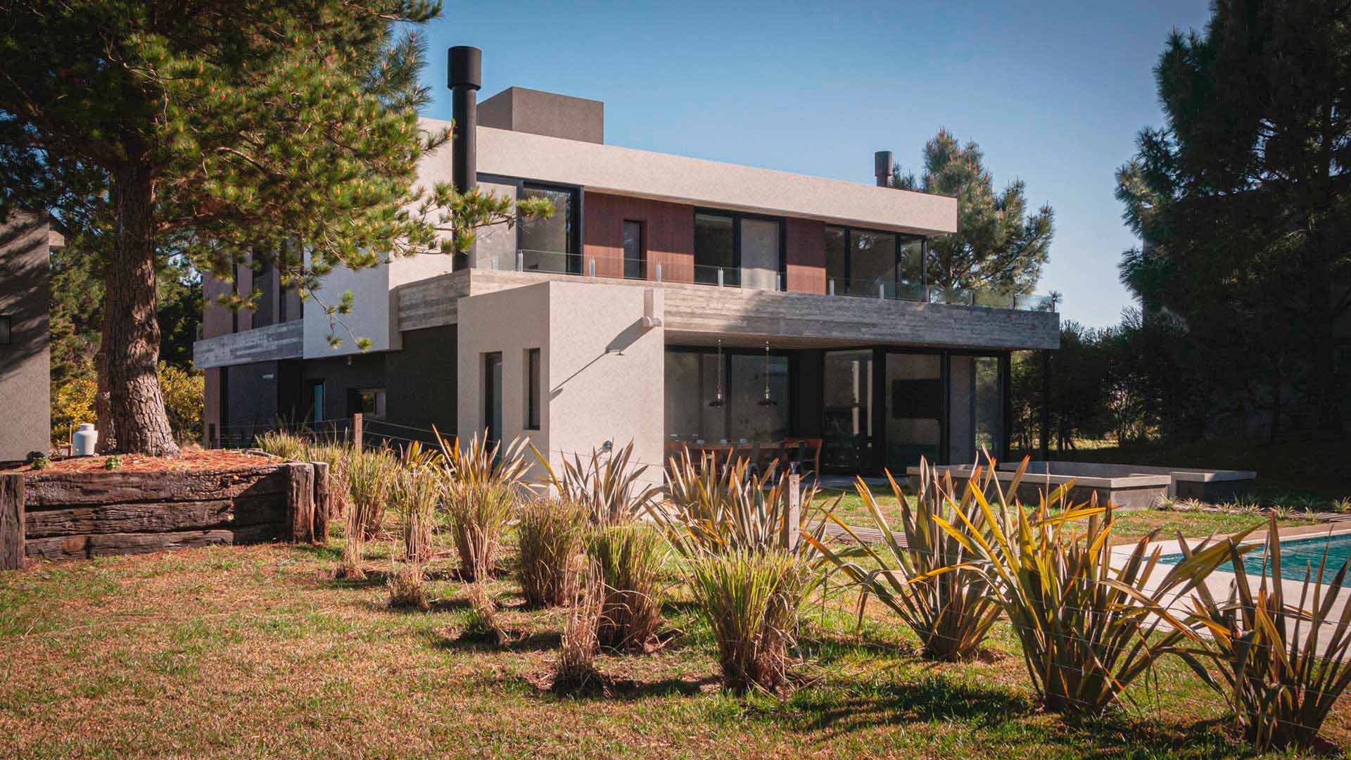 Horacio Cáceres Arquitecto