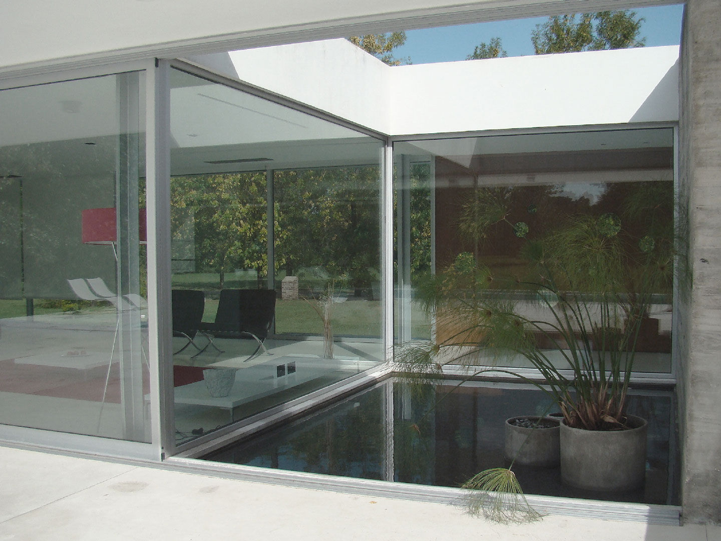 Meneghetti Arquitectos