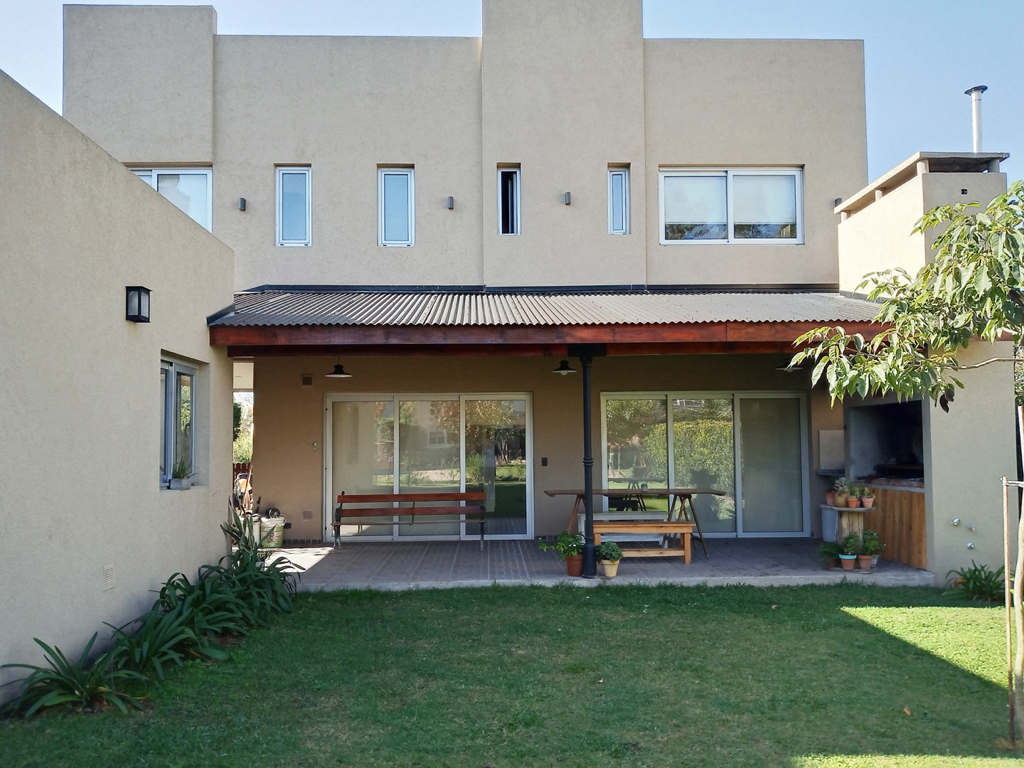 Arquitecto Oscar Sanguineti