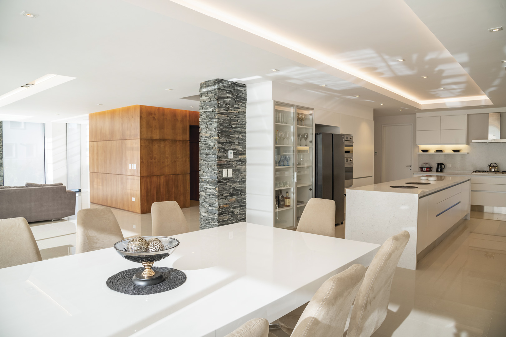 Vaccarezza, Tenesini & Angelone Arquitectos