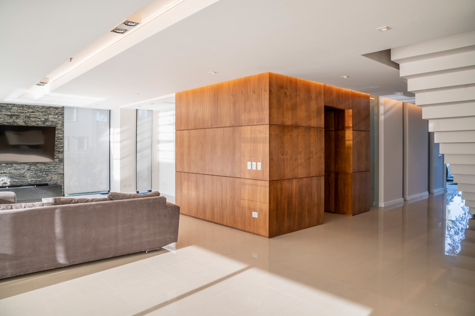 Vaccarezza, Tenesini & Angelone Arquitectos