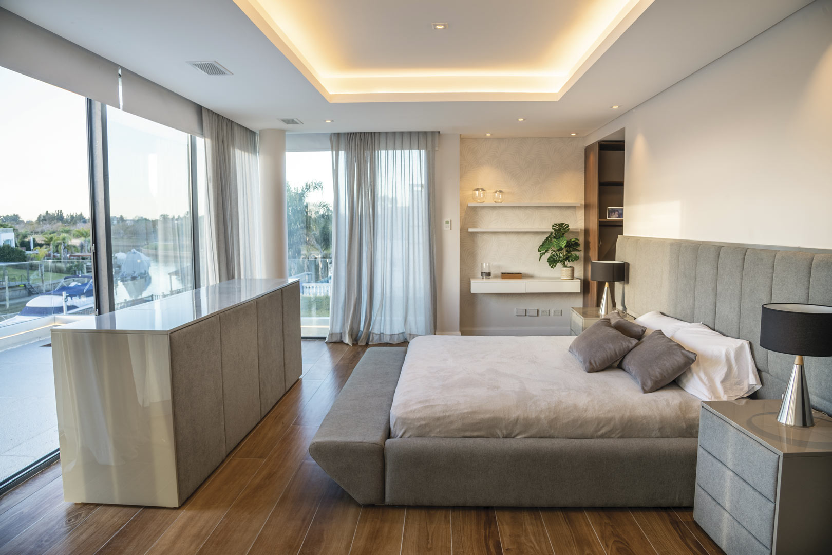 Vaccarezza, Tenesini & Angelone Arquitectos