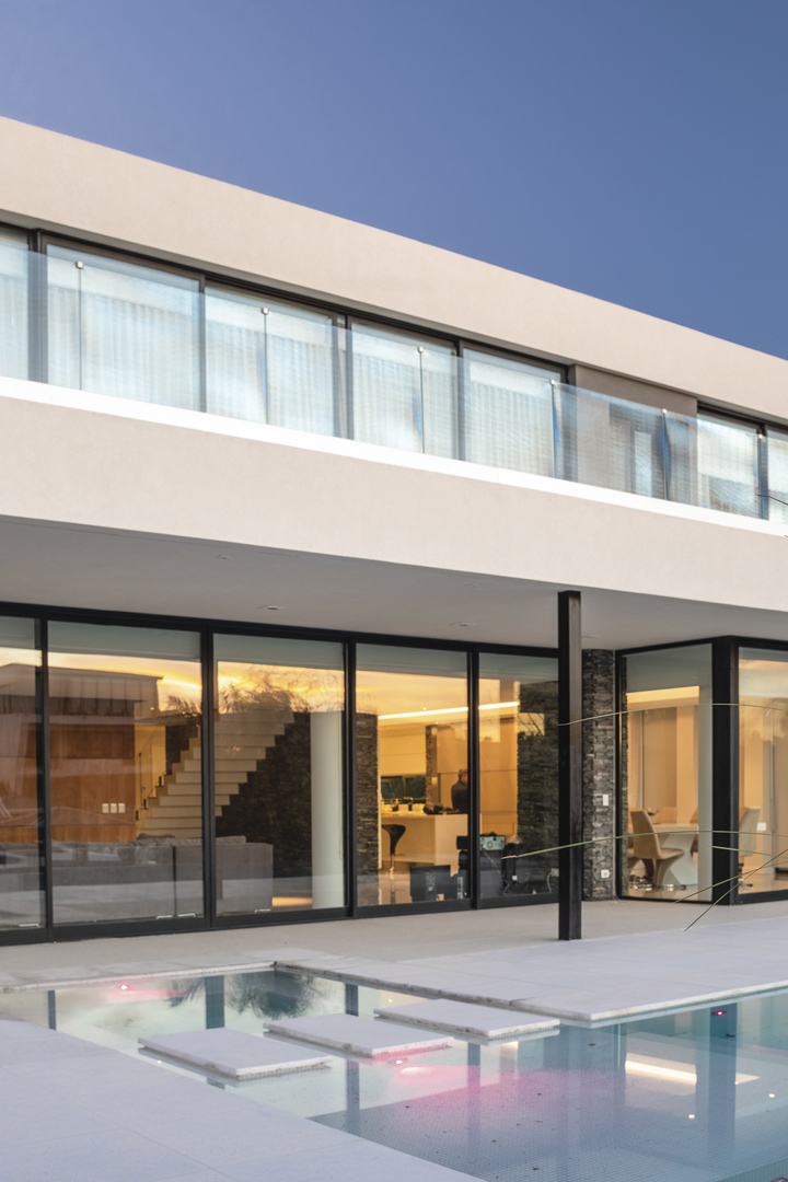 Vaccarezza, Tenesini & Angelone Arquitectos