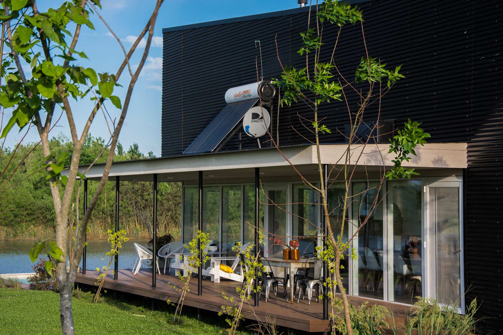 Habitatium - Tomchinsky Arquitectos + Sekhaus
