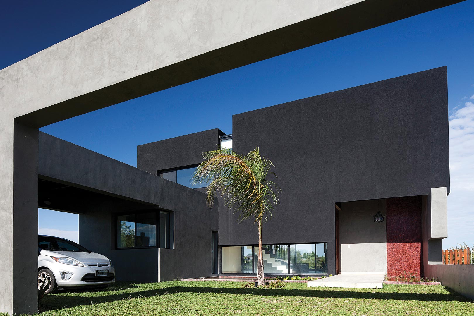 SPEZIALE LINARES Arquitectos