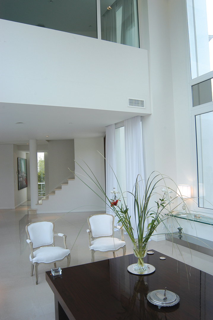 Vaccarezza, Tenesini & Angelone Arquitectos